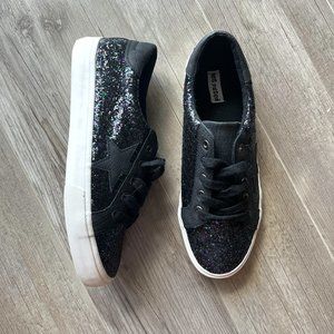NBW! Black Glitter Star Sneakers